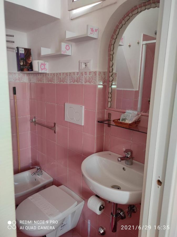 Enza Room'S Amalfi Coast Affittacamere Екстер'єр фото